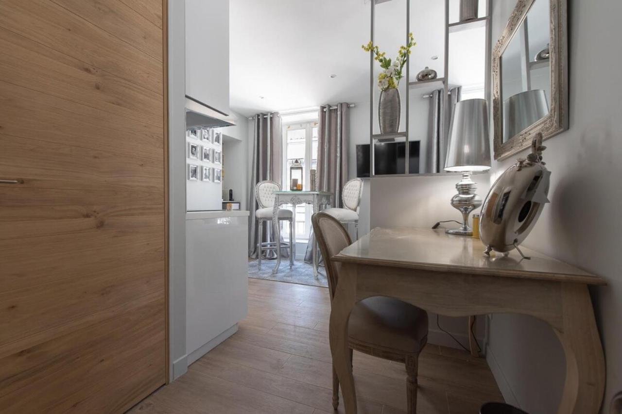 Le Petit Prince- Studio Cosy 2 Pers -Metro Valmy Lyon Eksteriør billede